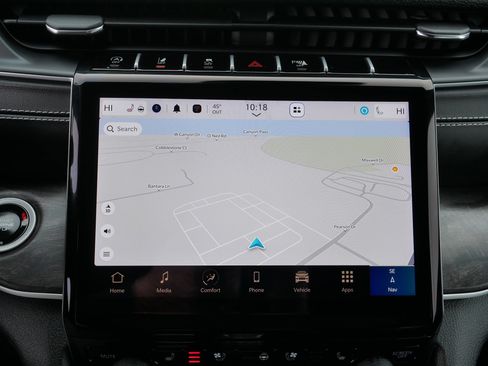 Used 2025 Jeep Grand Cherokee Limited w/ Luxury Tech Group II image 30