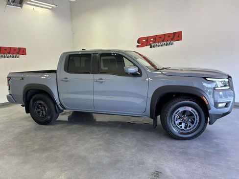 Used 2026 Nissan Frontier Pro-X w/ Pro-X Convenience Package RWD image 2