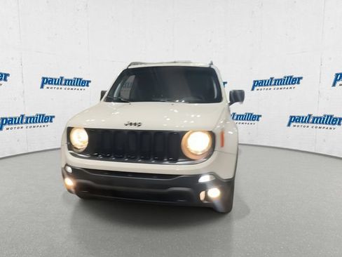 Used 2018 Jeep Renegade Sport w/ Power & Air Group AWD/4WD image 4
