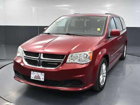 Used 2014 Dodge Grand Caravan SXT w/ Rear Park Assist Package image 10