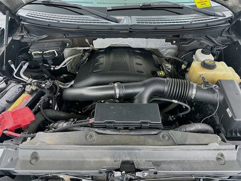 Used 2013 Ford F150 Lariat w/ Luxury Equipment Group image 32