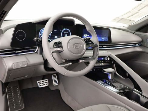 New 2026 Hyundai Elantra SEL Sport image 13