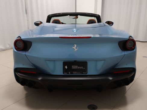Certified 2022 Ferrari Portofino M image 13