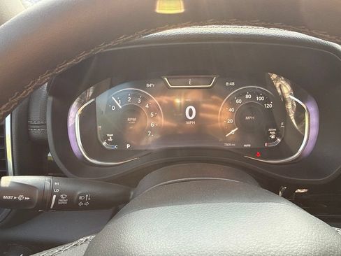 Used 2025 RAM 1500 Laramie w/ Night Edition AWD/4WD image 17