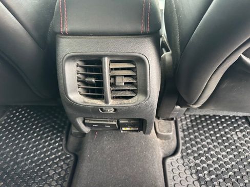 Used 2019 Jeep Cherokee Trailhawk w/ Cold Weather Group AWD/4WD image 20
