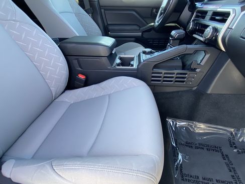 Used 2024 Toyota Tacoma SR5 image 12