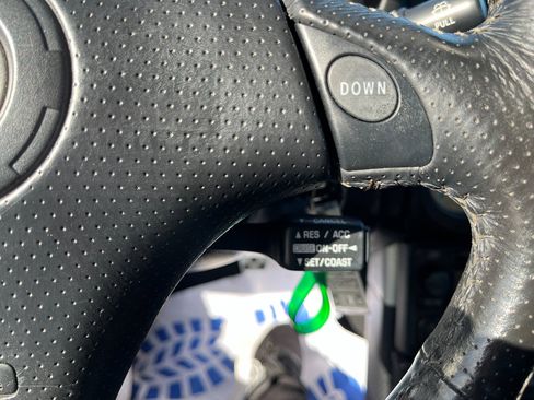 Used 2002 Toyota MR2 image 29