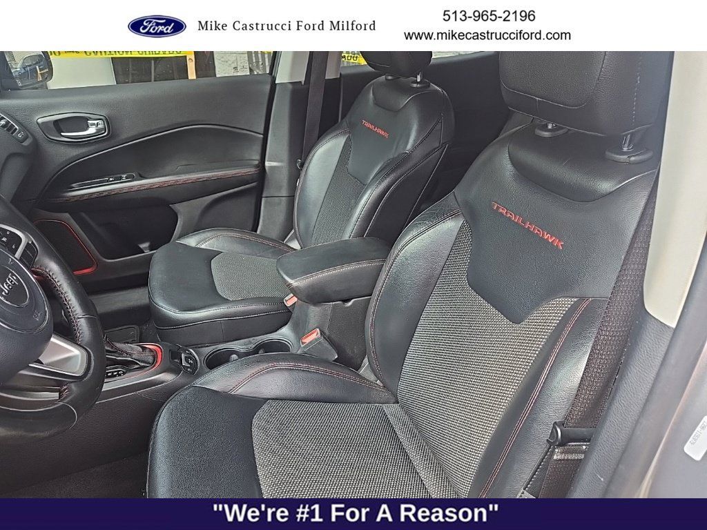 Used 2019 Jeep Compass Trailhawk w/ Safety & Security Group AWD/4WD image 10