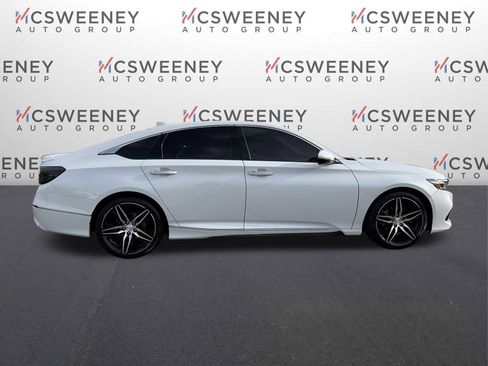 Used 2021 Honda Accord Touring image 6