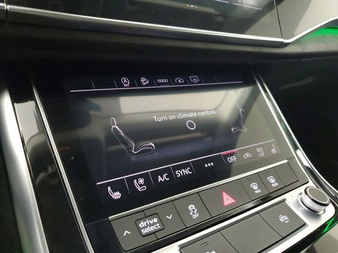 Used 2023 Audi Q8 Premium Plus w/ Premium Plus Package image 30