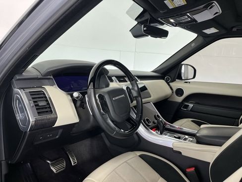Used 2020 Land Rover Range Rover Sport HSE Dynamic image 9