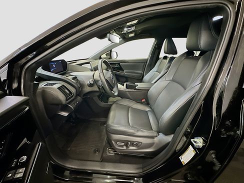 Used 2023 Subaru Solterra AWD image 13