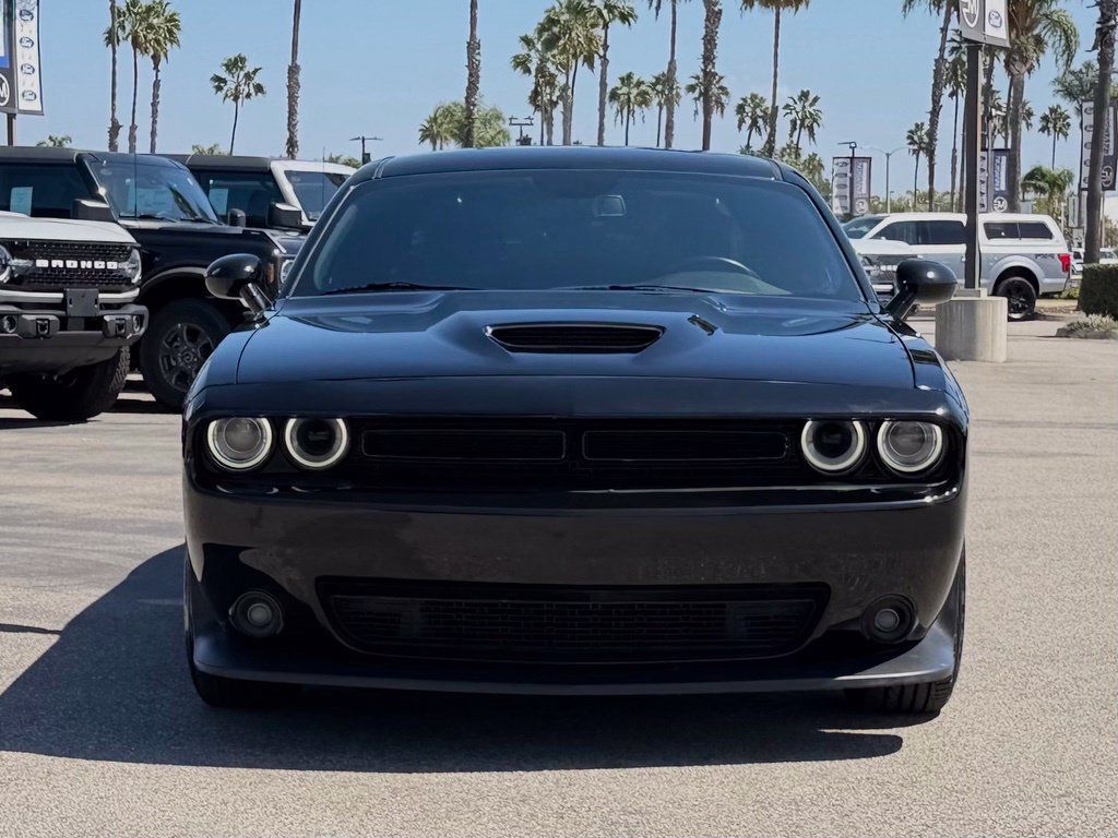 Used 2019 Dodge Challenger GT w/ Plus Package RWD image 3