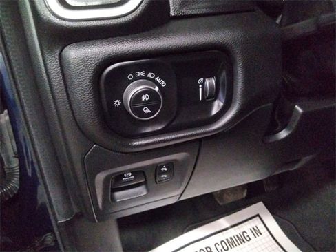 Used 2023 RAM 1500 Big Horn image 27