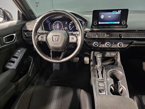 Used 2022 Honda Civic Sport image 9