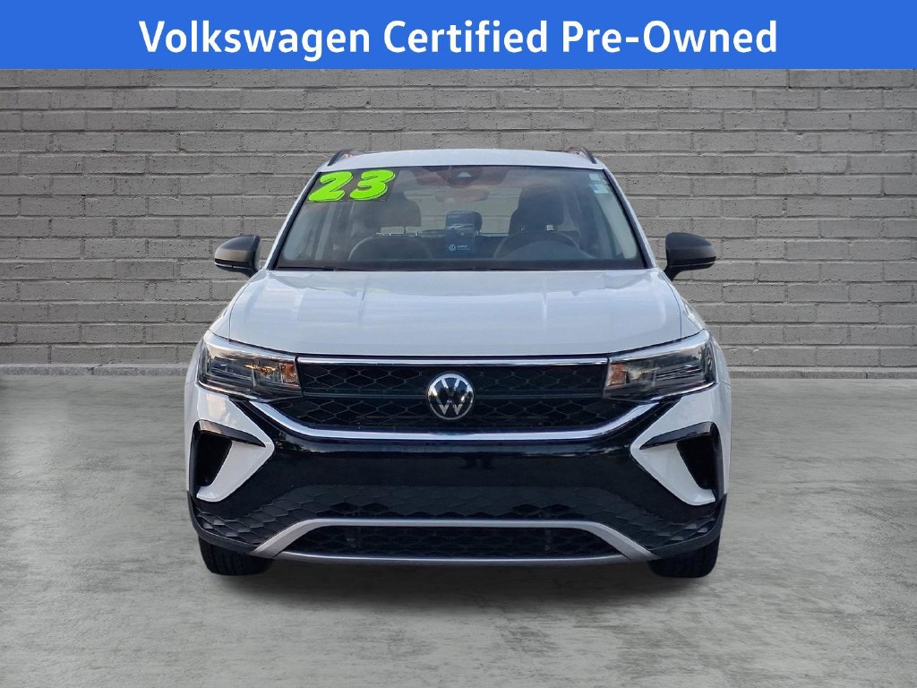 Used 2023 Volkswagen Taos S w/ Driver Assistance Package FWD image 2