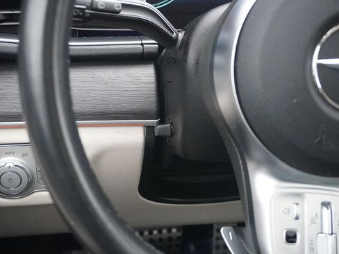 Used 2021 Mercedes-Benz GLS 580 4MATIC w/ Exclusive Trim Package image 48