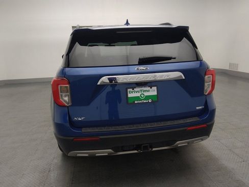 Used 2020 Ford Explorer XLT w/ Equipment Group 202A image 6