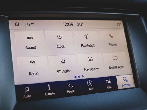 Used 2020 Ford Ranger XLT w/ Equipment Group 301A Mid image 13