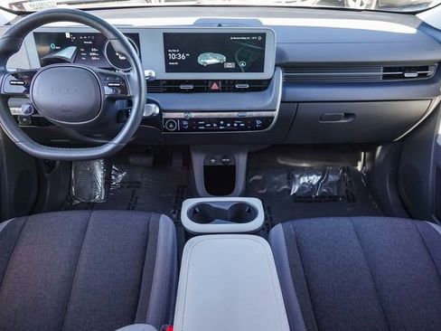 Used 2024 Hyundai Ioniq 5 SEL image 12