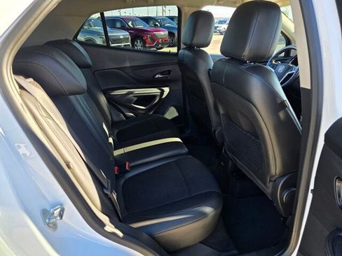 Used 2020 Buick Encore Preferred w/ Safety Package image 13