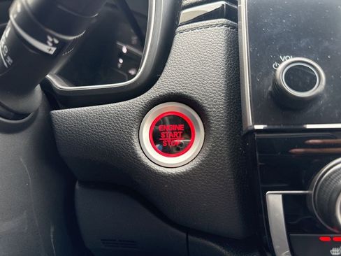 Used 2018 Honda CR-V EX image 17