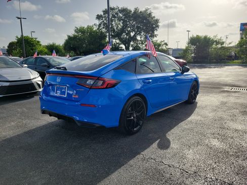 Used 2025 Honda Civic Sport image 11