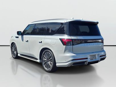 New 2027 INFINITI QX80 Luxe