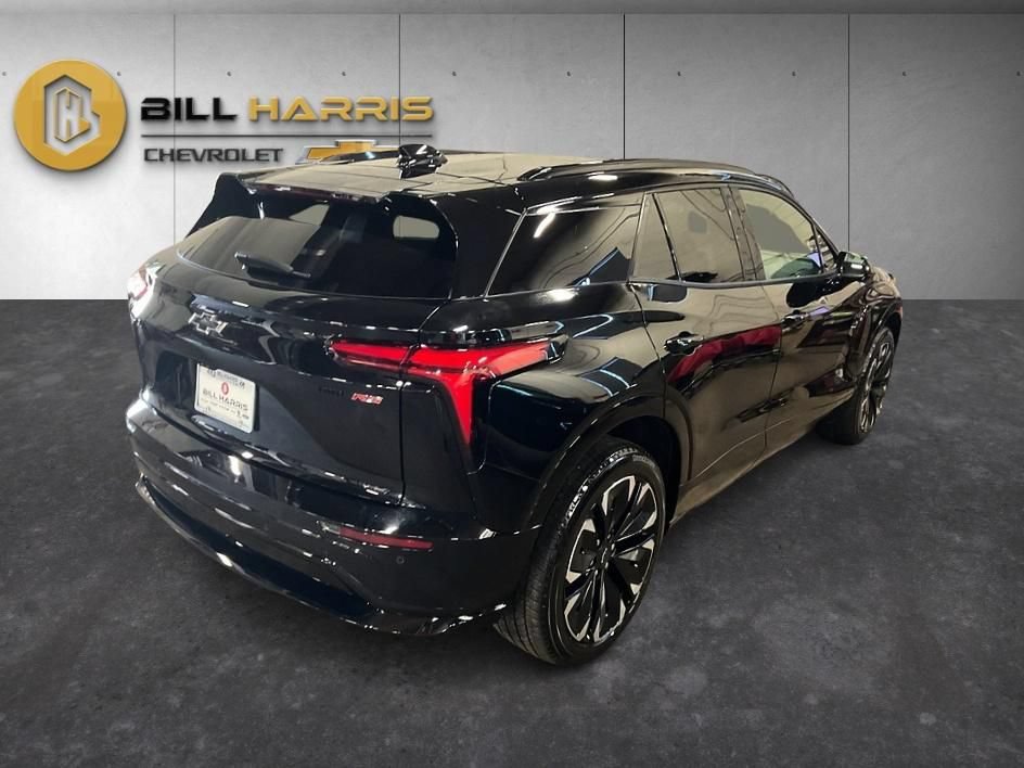 Used 2024 Chevrolet Blazer EV RS AWD/4WD image 2