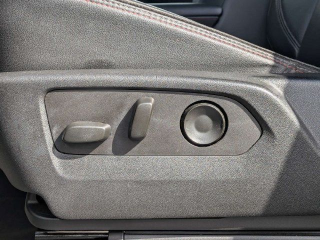 Used 2021 Chevrolet Tahoe RST w/ Luxury Package RWD image 19