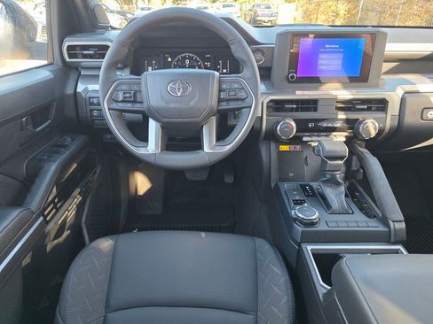 New 2026 Toyota Tacoma SR5 AWD/4WD image 7