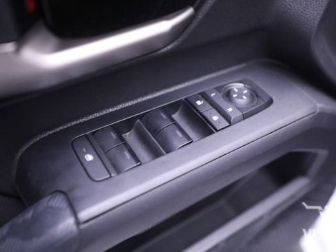 Used 2024 Toyota Tacoma TRD Sport image 18