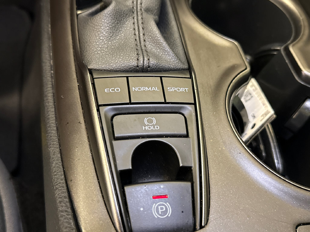 Used 2021 Toyota Camry XSE FWD image 28