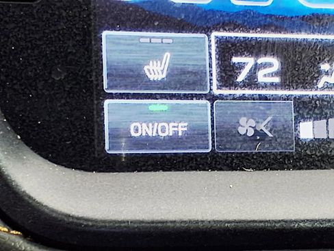 Used 2022 Subaru Outback Wilderness image 19