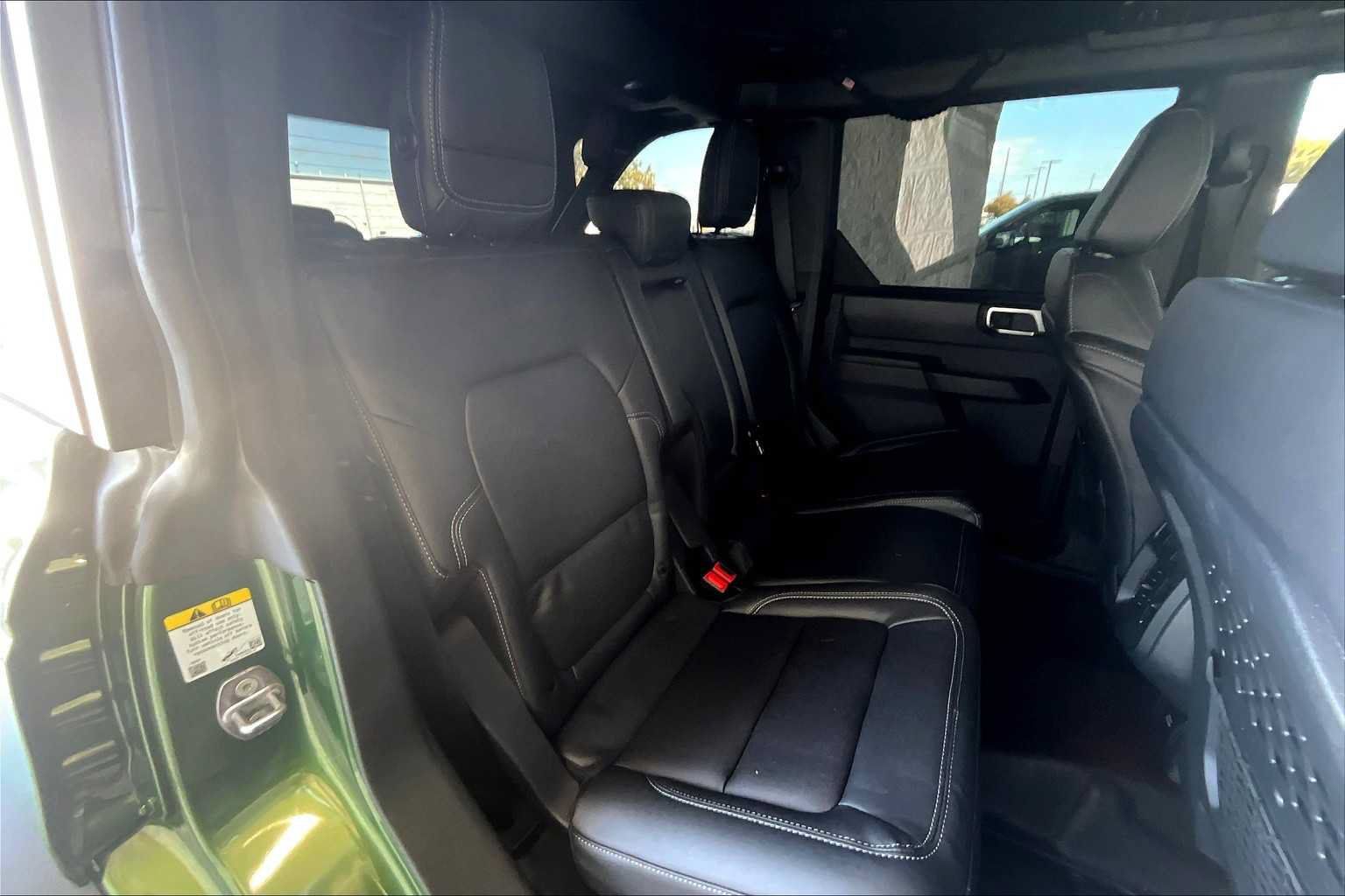 Used 2025 Ford Bronco Big Bend w/ Black Diamond Package AWD/4WD image 18
