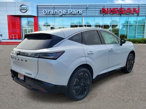 New 2026 Nissan Murano Platinum w/ Cargo Package image 2