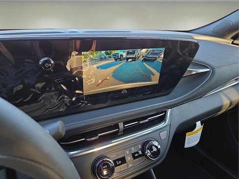 New 2026 Buick Envista Preferred image 16