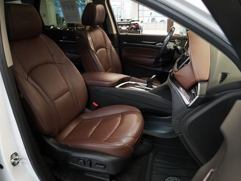 Used 2018 Buick Enclave Avenir w/ Avenir Technology Package image 35