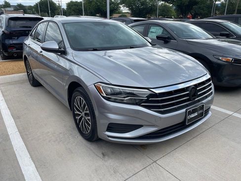 Used 2021 Volkswagen Jetta S FWD image 2