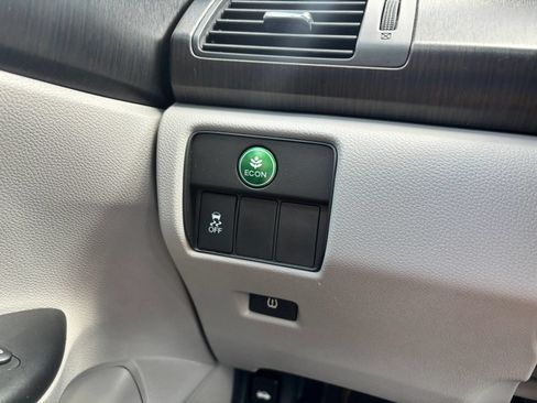 Used 2014 Honda Accord EX image 28