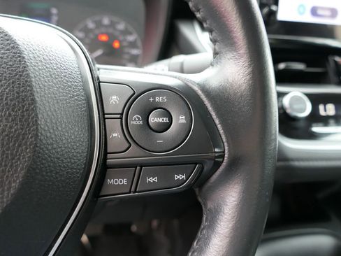 Used 2024 Toyota Corolla SE FWD image 17