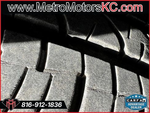 Used 2016 Ford Focus SE image 16