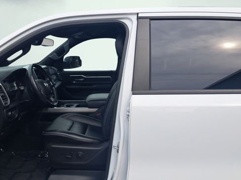 Used 2019 RAM 1500 Big Horn AWD/4WD image 10