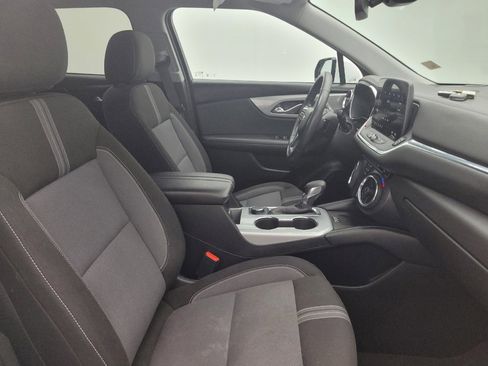 Used 2024 Chevrolet Blazer LT w/ Convenience Package FWD image 21