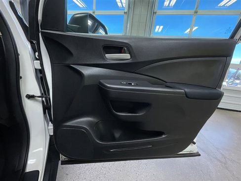 Used 2015 Honda CR-V LX image 20