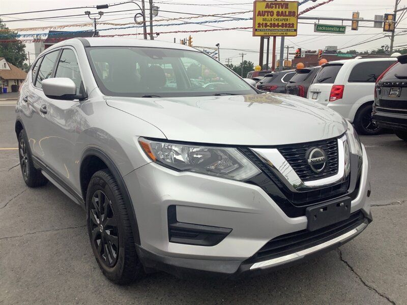 Used 2019 Nissan Rogue S AWD/4WD image 1