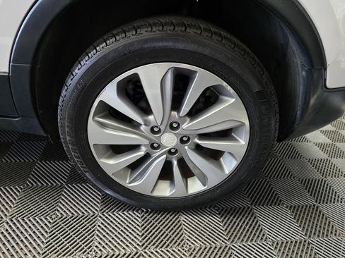 Used 2017 Buick Encore Preferred FWD image 34