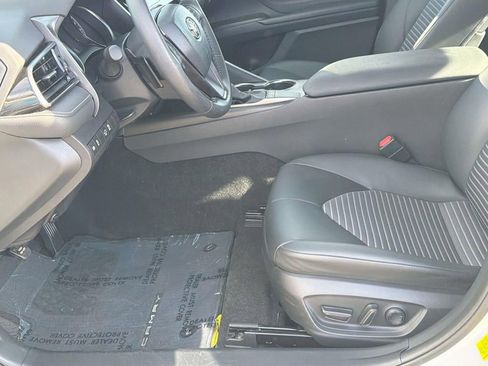 Certified 2023 Toyota Camry SE w/ Convenience Package image 25