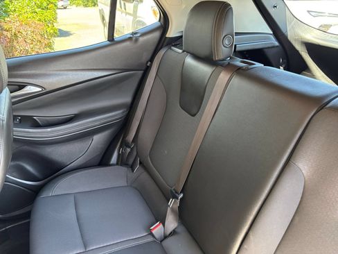 Used 2025 Buick Encore GX Preferred FWD image 34