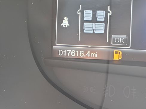 Used 2024 Ford Edge ST-Line image 25